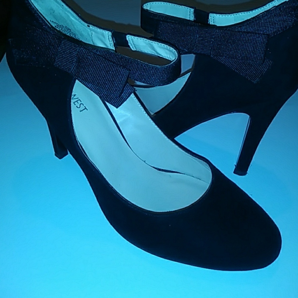 Nine West Mary James